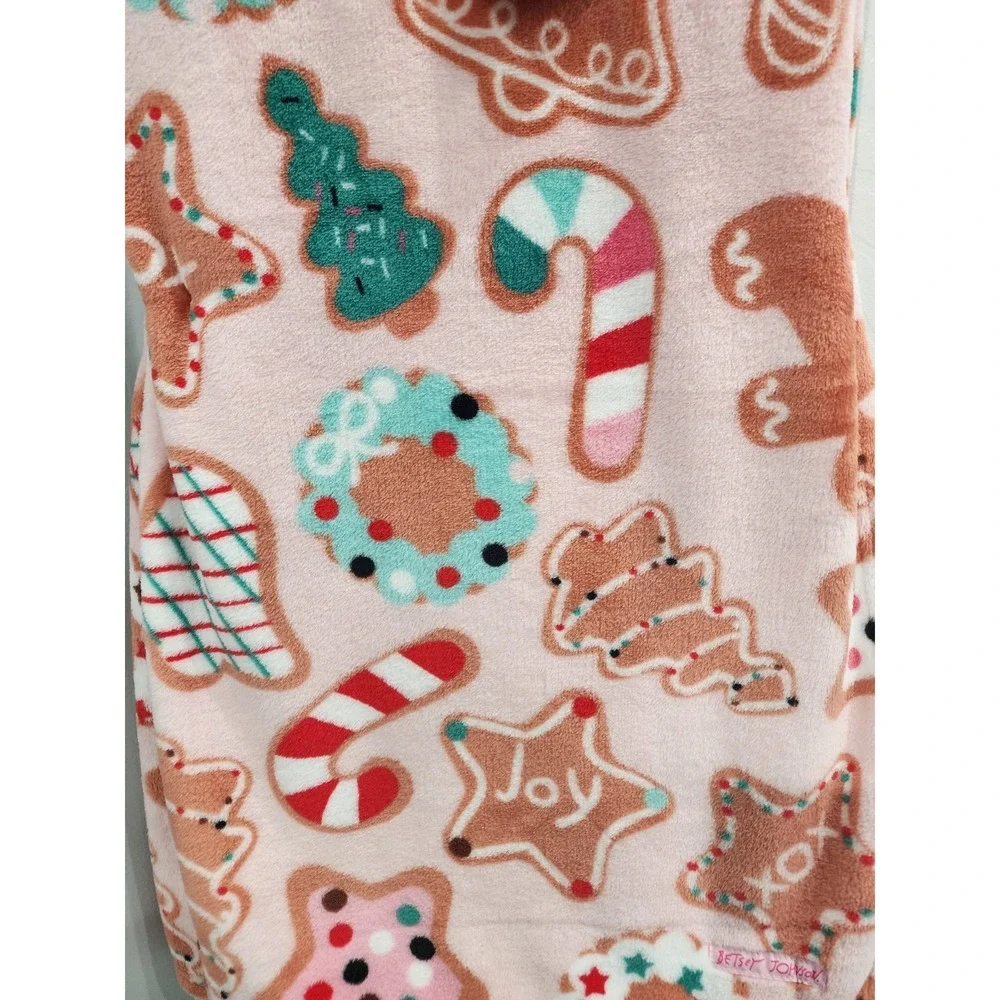 Pink Gingerbread Man Holiday Christmas Throw Blanket Plush Pastel Candy Land